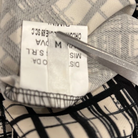 🔹 Miss Miss Made in Italy by Valentina Wide Leg Pants - Picture 4 of 5